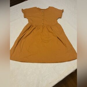 Cat and Jack size 10 dress. Thick and great quality, 3 buttons. Girls, target. K